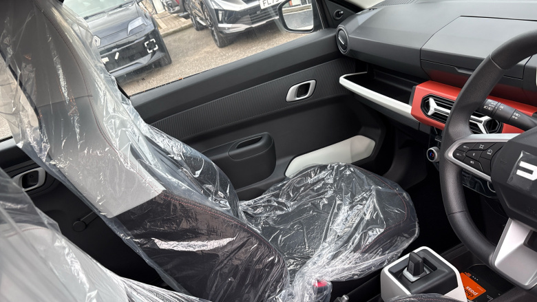 Dacia Spring 27kWh Expression 65 48kW 5dr Auto Electric Hatchback